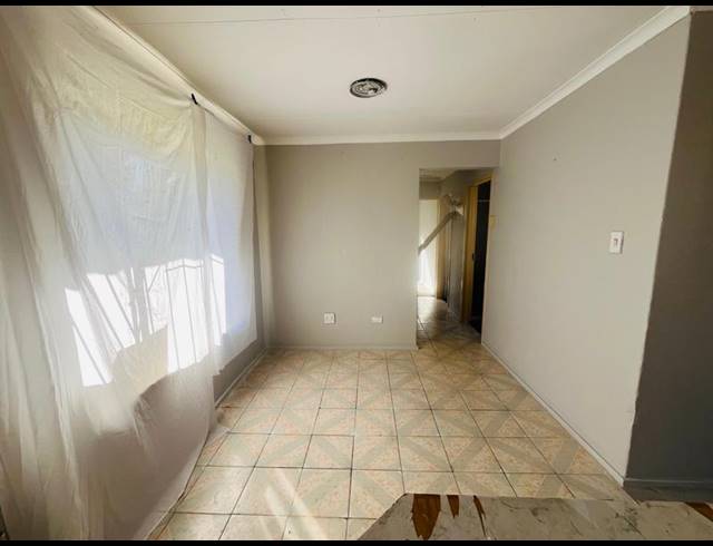 3 BEDROOM HOUSE FOR SALE IN ENNERDALE SOUTH